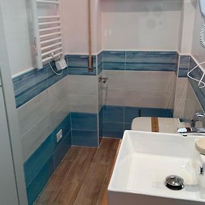 Private Bathroom Single Room